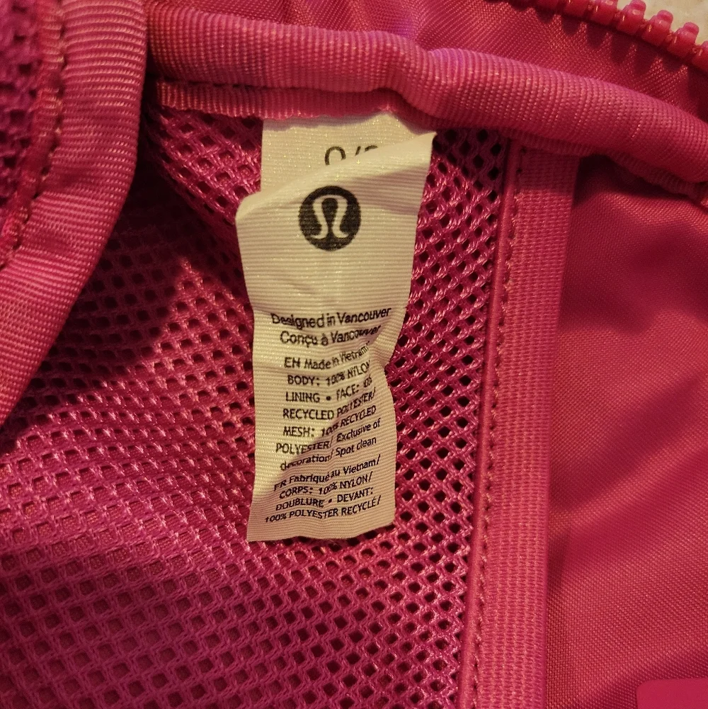 Lululemon Everywhere Belt Bag with Long Strap 1L Sonic Pink Crossbody Travel - Picture 13 of 14